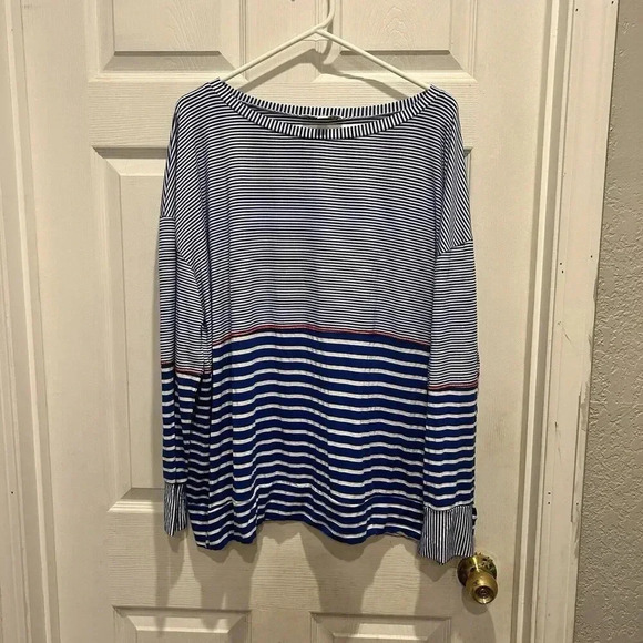 Weekend Suzanne Betro 3X Rayon Spandex Red White Blue Striped‎ Top Long Sleeve - Picture 1 of 7